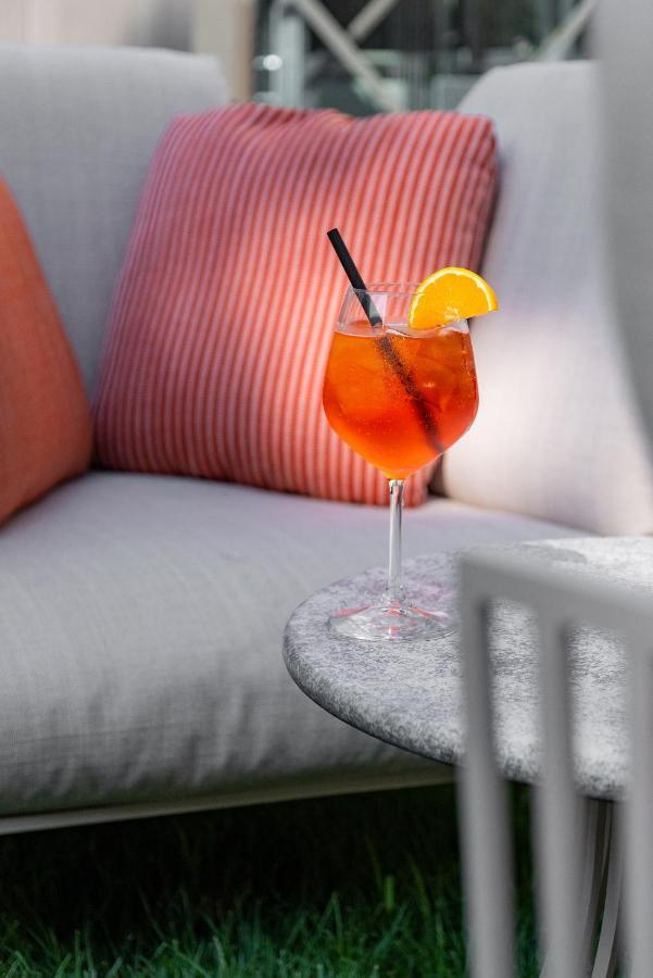 Boutique Hotel Martini 17 Mailand Exterior foto